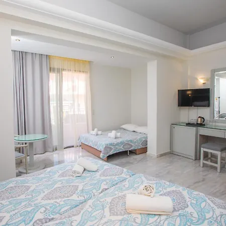 酒店 Anita Hotel- Adults Only