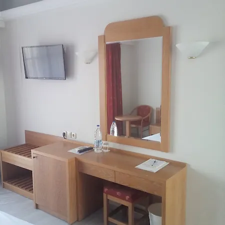 Anita Hotel- Adults Only 3*