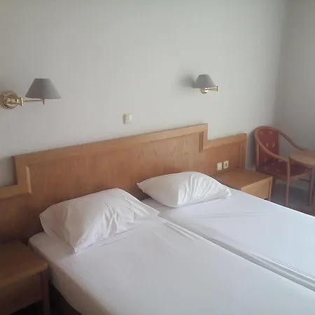 ホテル Anita Hotel- Adults Only 3*