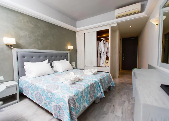 Anita Hotel- Adults Only 3*